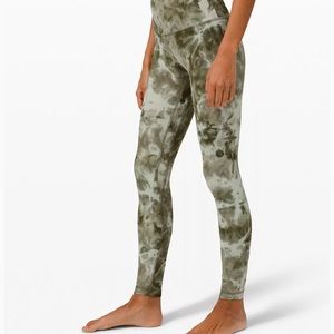 Lululemon Align leggings 28" diamond dye size 2